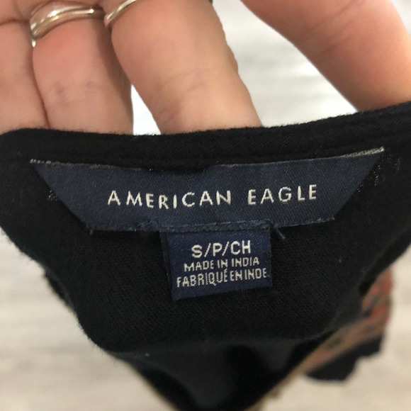 American Eagle embroidered blouse - Picture 4 of 4